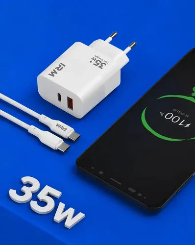 Cargador De Pared Diegmark 35w Con 2 Puertos Usb Y Usb-c Para Celulares Blanco