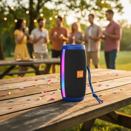 Parlante Bluetooth Inalámbrico Portátil Tg-157 Con Luces Led Rgb Y Radio Fm Negro