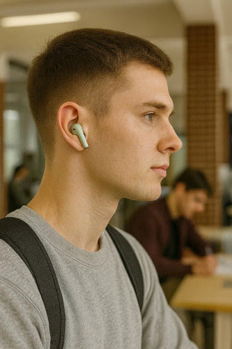 Audífonos In-ear Diegmark Ht09 Con Bluetooth 5.3 Y Estuche De Carga Verde Claro