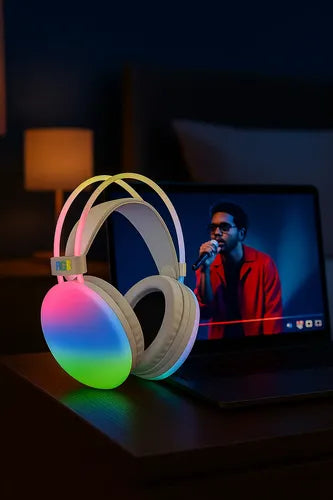Audífonos Inalámbricos Rgb Pg580 Con Micrófono Y Luces Led