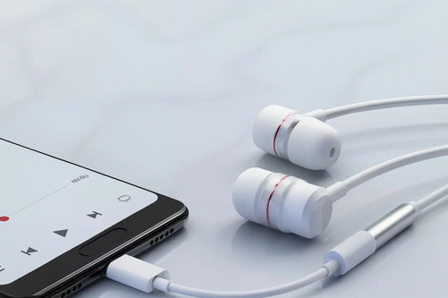 Adaptador De Audífonos Tipo C A Conector De Audio Jack 3.5mm Blanco